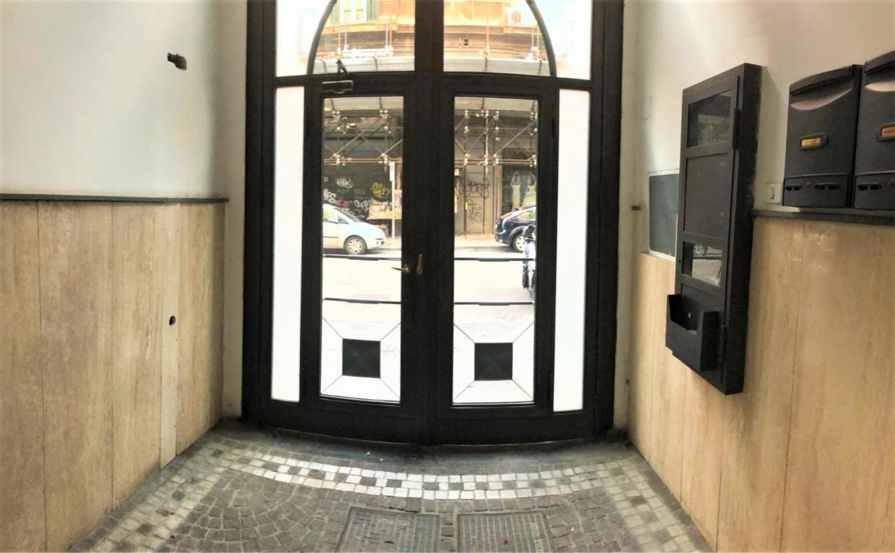 Case Vacanze " Il Duomo" Napoli Extérieur photo
