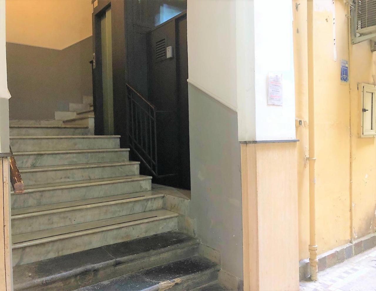 Case Vacanze " Il Duomo" Napoli Extérieur photo